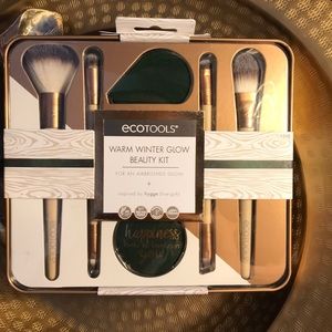 Ecotools Warm Winter Glow Beauty Kit!!